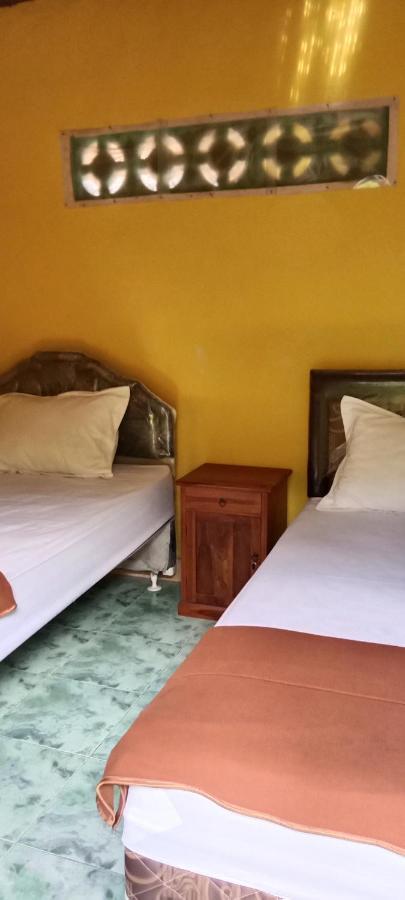 Agung Pring Homestay Batununggul Exteriör bild