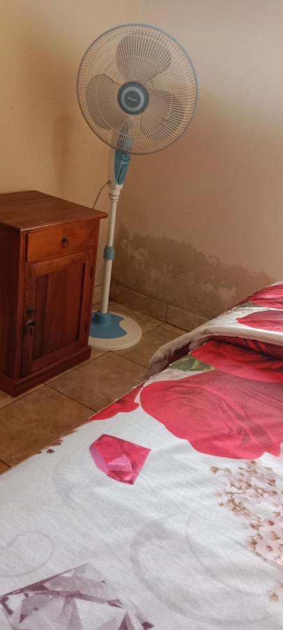 Agung Pring Homestay Batununggul Exteriör bild